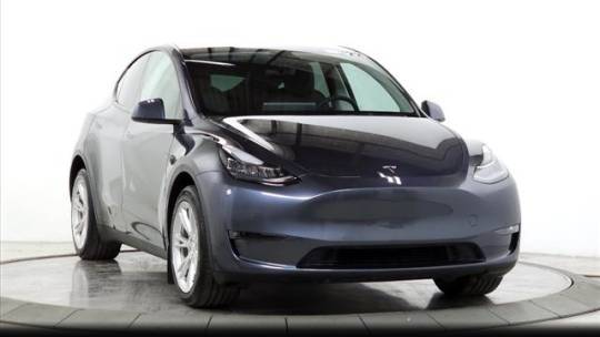 2022 Tesla Model Y Long Range — SUV — 12,480 mi — Schaumburg, IL