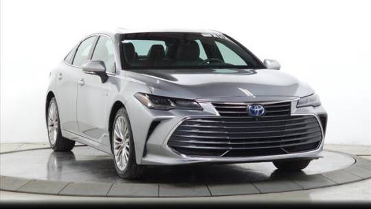 2019 Toyota Avalon Hybrid Limited — Sedan — 96,175 mi — Schaumburg, IL