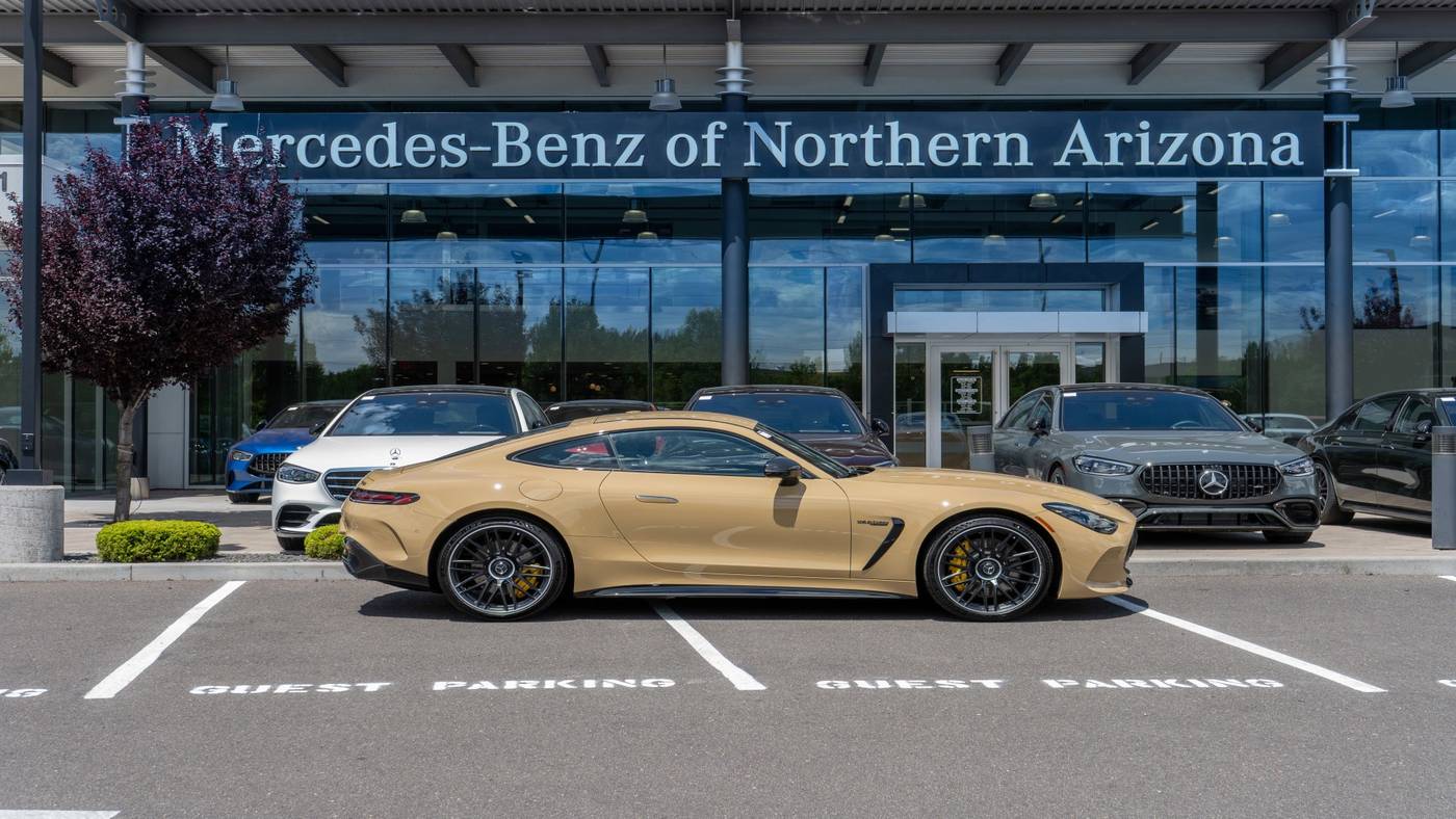 2025 Mercedes-Benz AMG GT 63