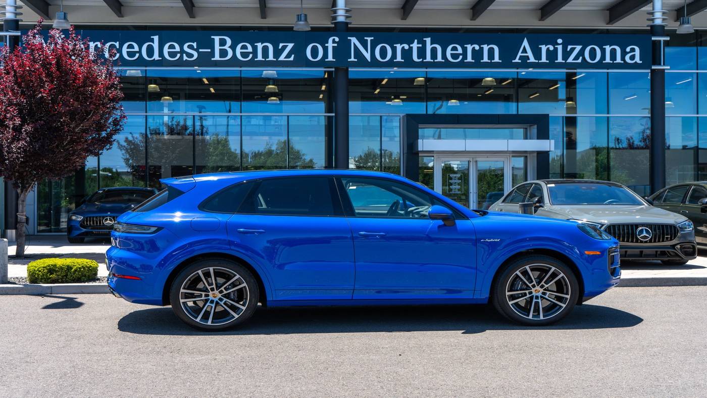 2024 Porsche Cayenne E-Hybrid — SUV — 19,156 mi — Flagstaff, AZ