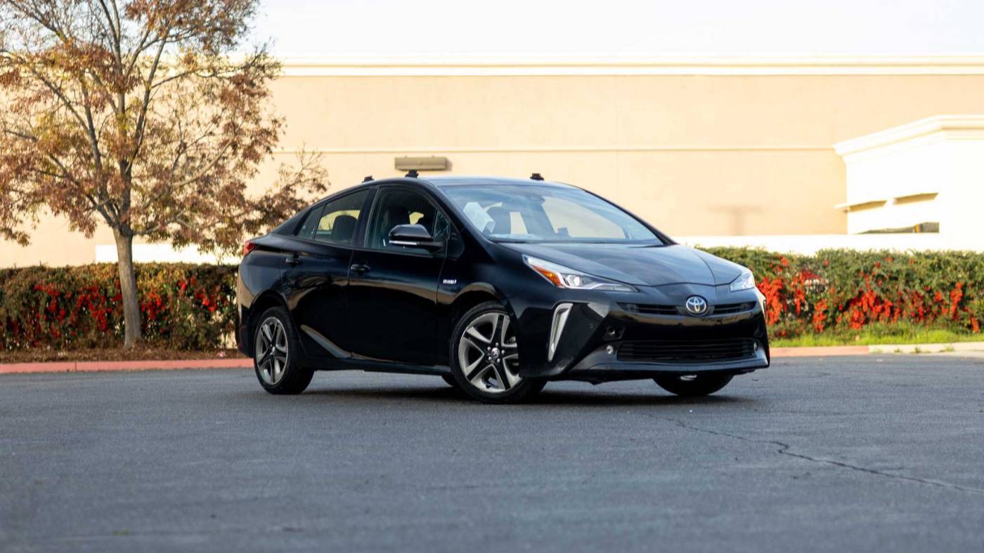 2022 Toyota Prius XLE — Hatchback — 42,154 mi — Fresno, CA