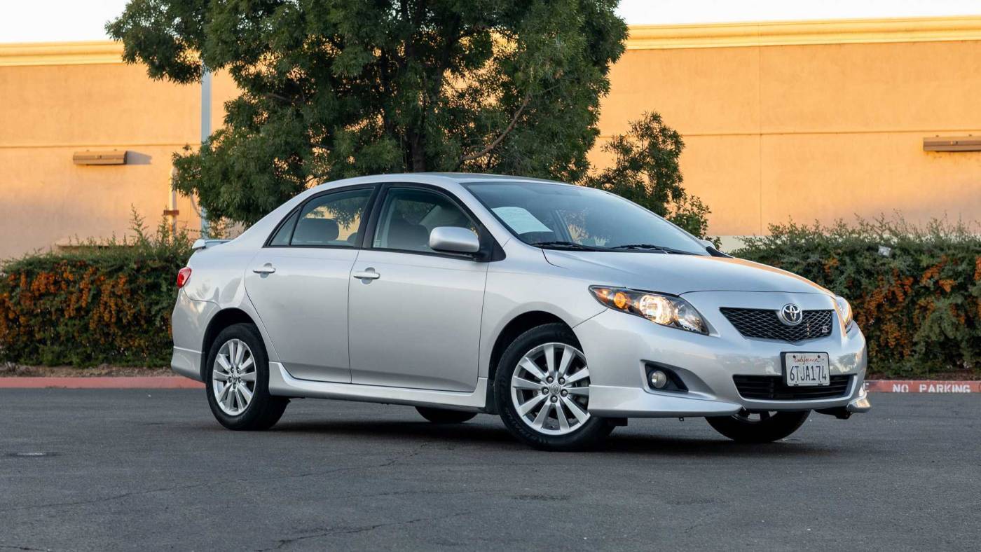 2010 Toyota Corolla S — Sedan — 158,444 mi — Fresno, CA