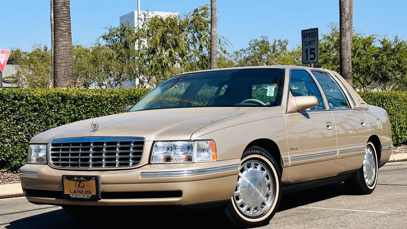 1998 Cadillac DeVille Standard — Sedan — 53,692 mi — Fresno, CA