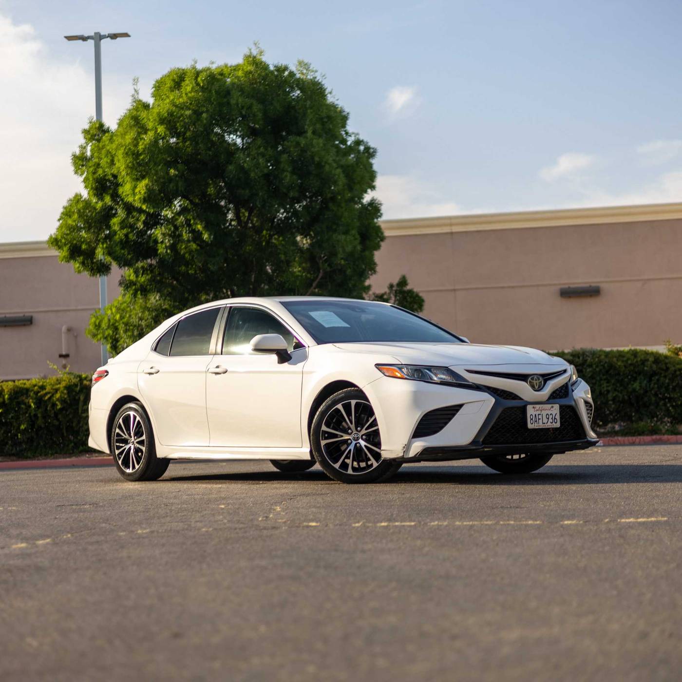 2018 Toyota Camry SE — Sedan — 131,338 mi — Fresno, CA