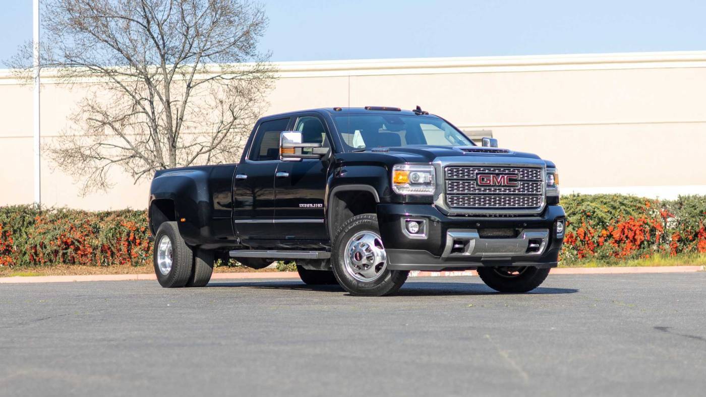 2019 GMC Sierra 3500HD Denali — Pickup Truck — 105,717 mi — Fresno, CA