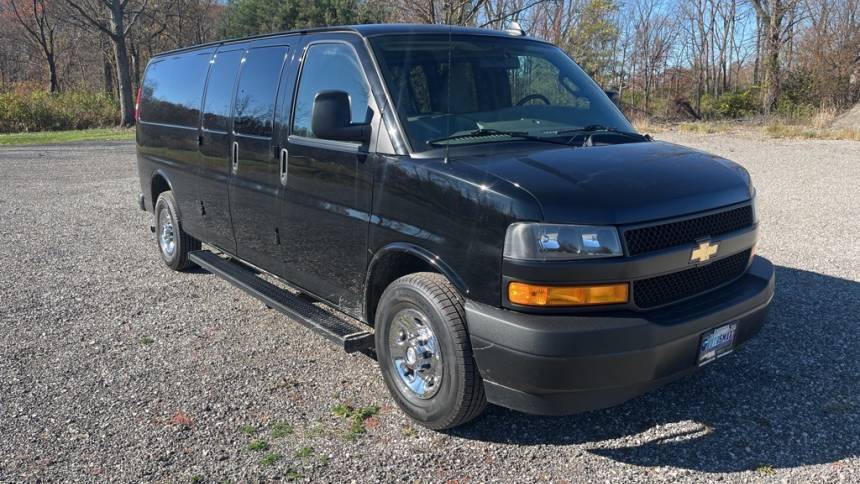 2020 Chevrolet Express Passenger LS — Passenger Van — 114,057 mi — Hamler, OH