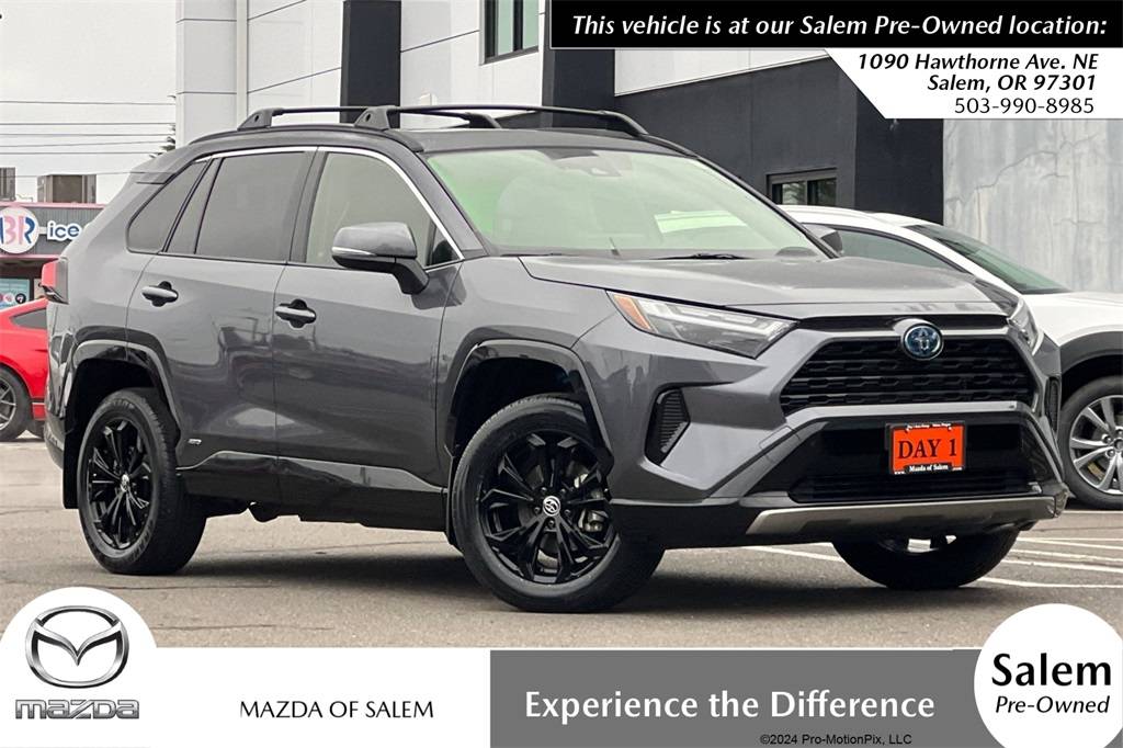 2022 Toyota RAV4 Hybrid SE — SUV — 21,221 mi — Salem, OR