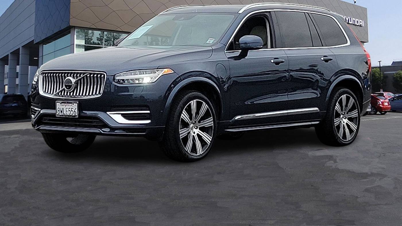 2021 Volvo XC90 Recharge T8 Inscription 6P
