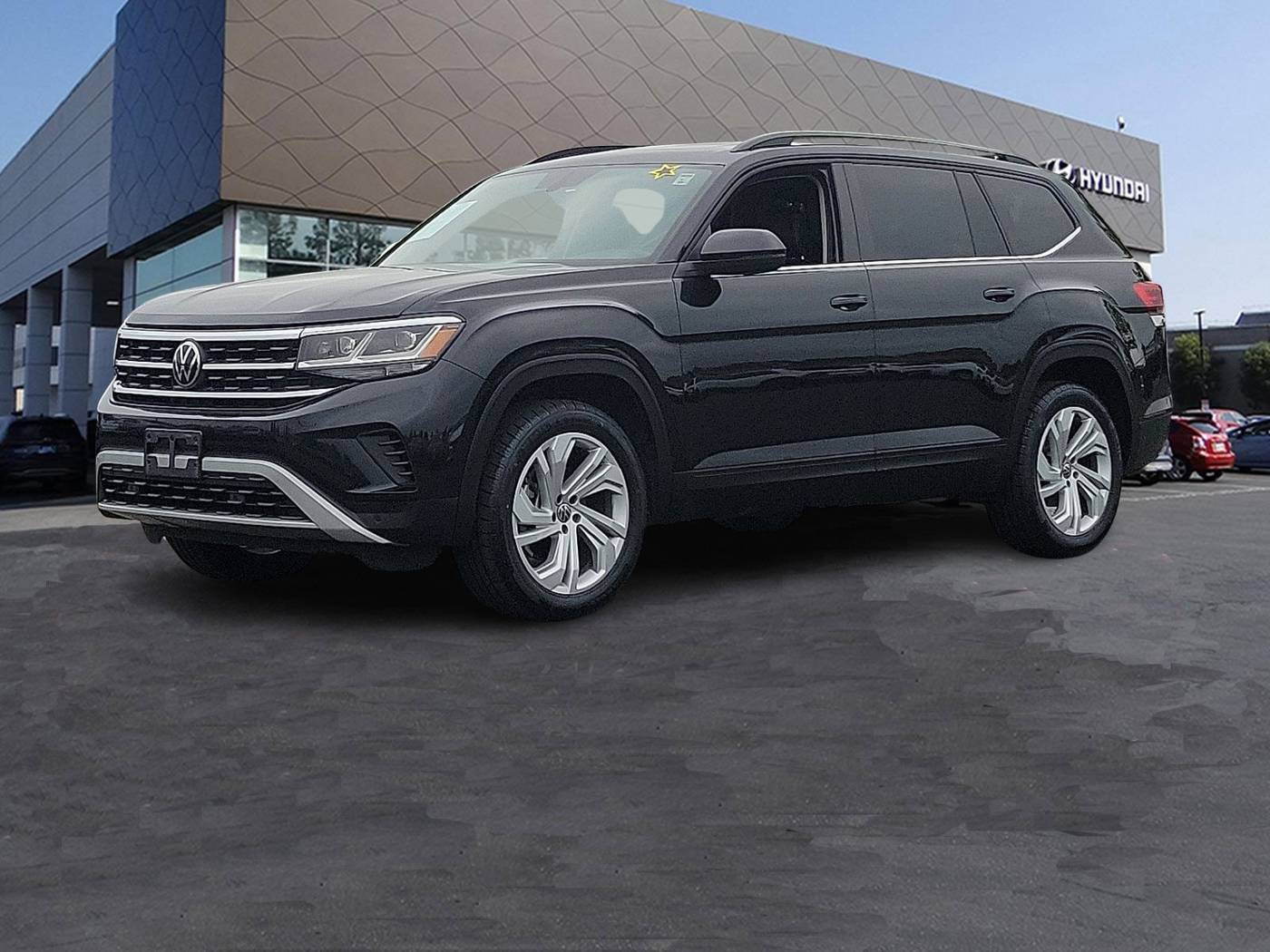 2022 Volkswagen Atlas SE with Technology — SUV — 55,946 mi — Cerritos, CA