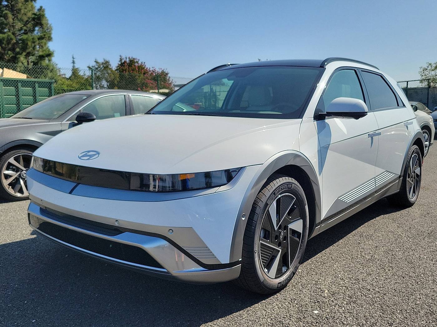 2025 Hyundai IONIQ 5 Limited — SUV — 4,099 mi — Cerritos, CA