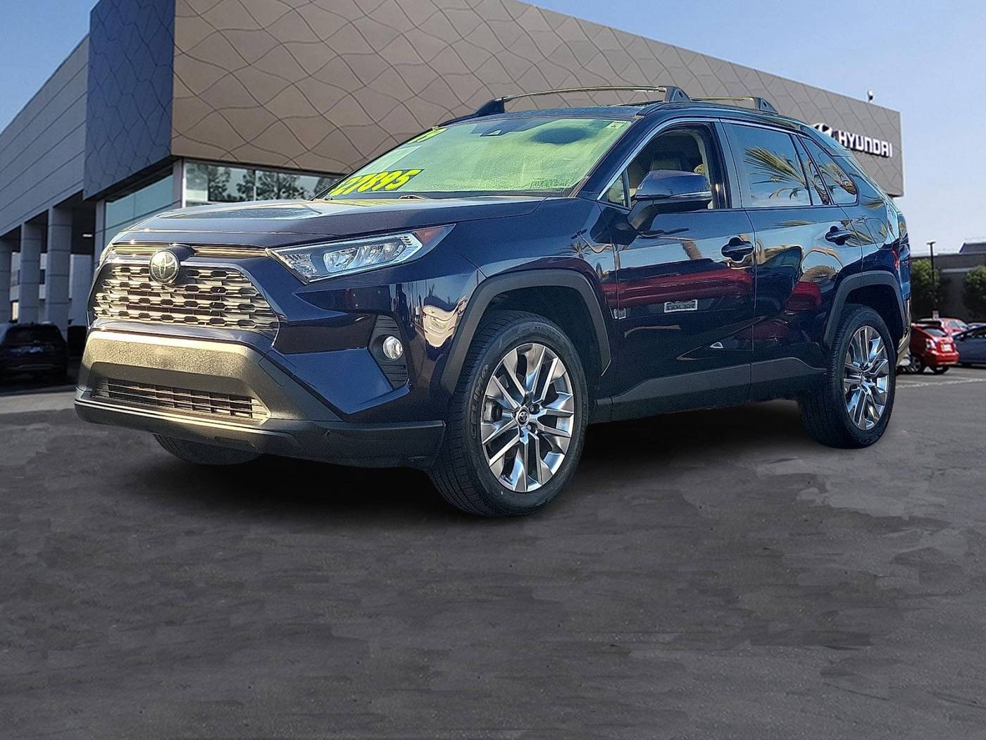 2019 Toyota RAV4 XLE Premium — SUV — 38,064 mi — Cerritos, CA