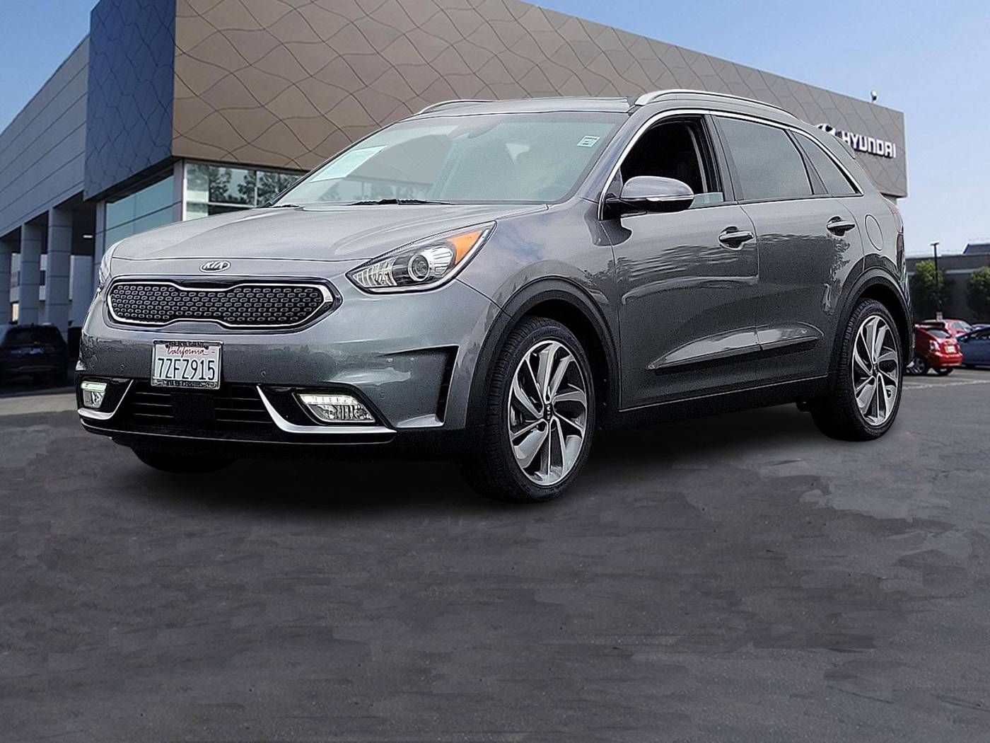 2017 Kia Niro Hybrid Touring — SUV — 23,381 mi — Cerritos, CA