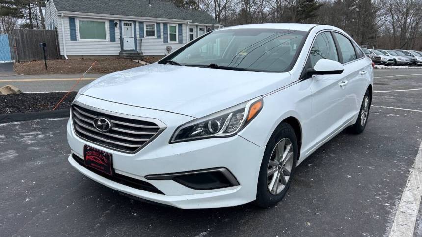 2017 Hyundai Sonata Base — Sedan — 114,300 mi — Abington, MA