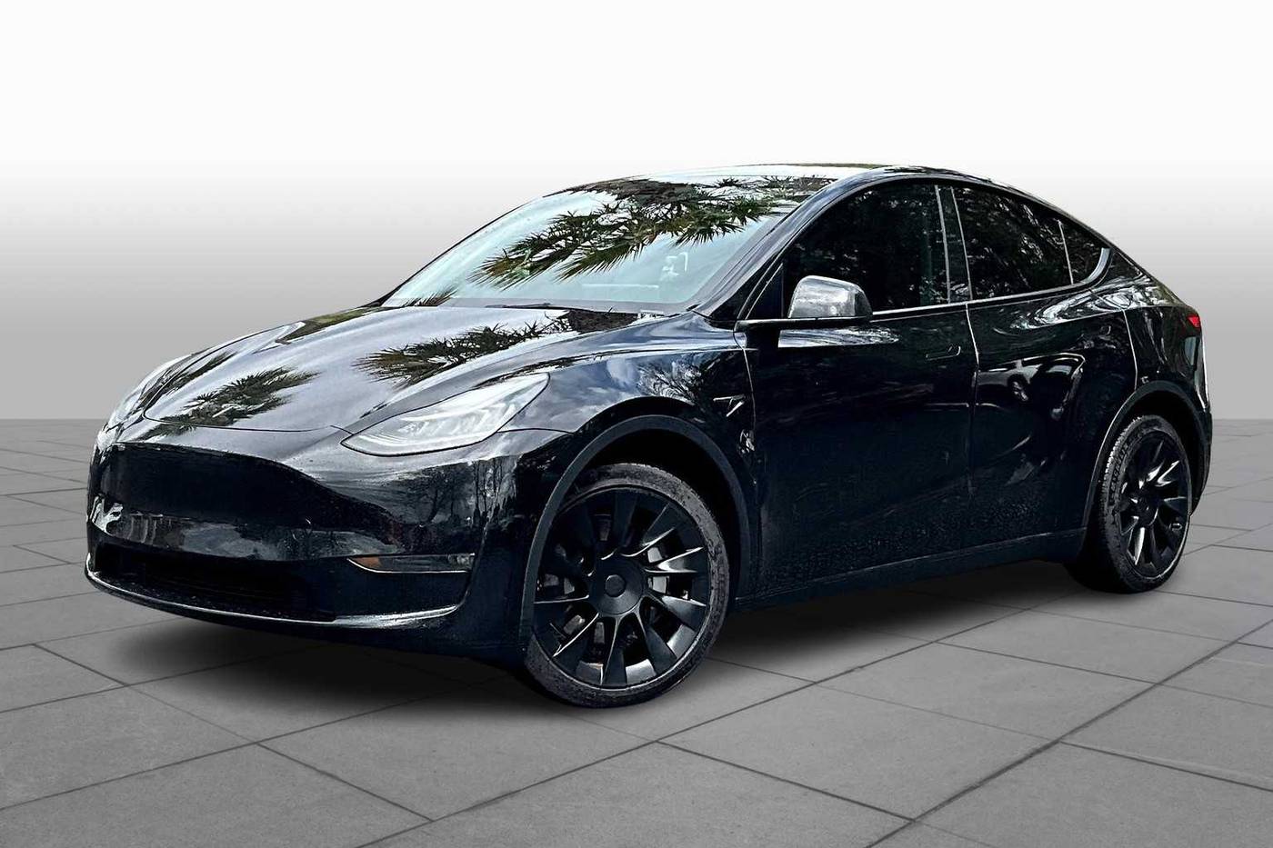 2021 Tesla Model Y Long Range — SUV — 32,487 mi — Bluffington, SC