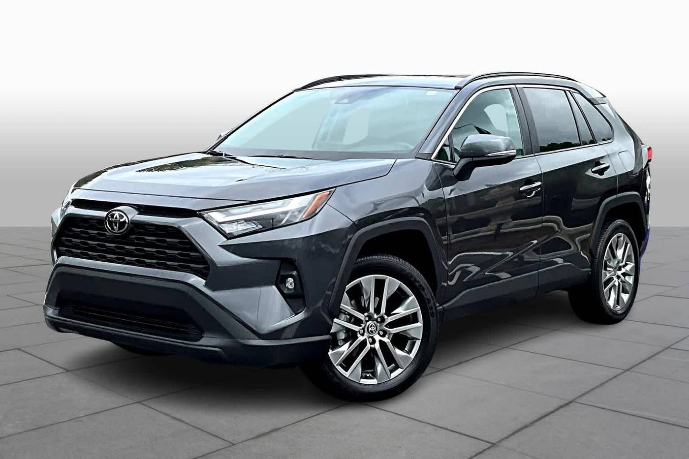 2022 Toyota RAV4 XLE Premium — SUV — 35,491 mi — Bluffington, SC