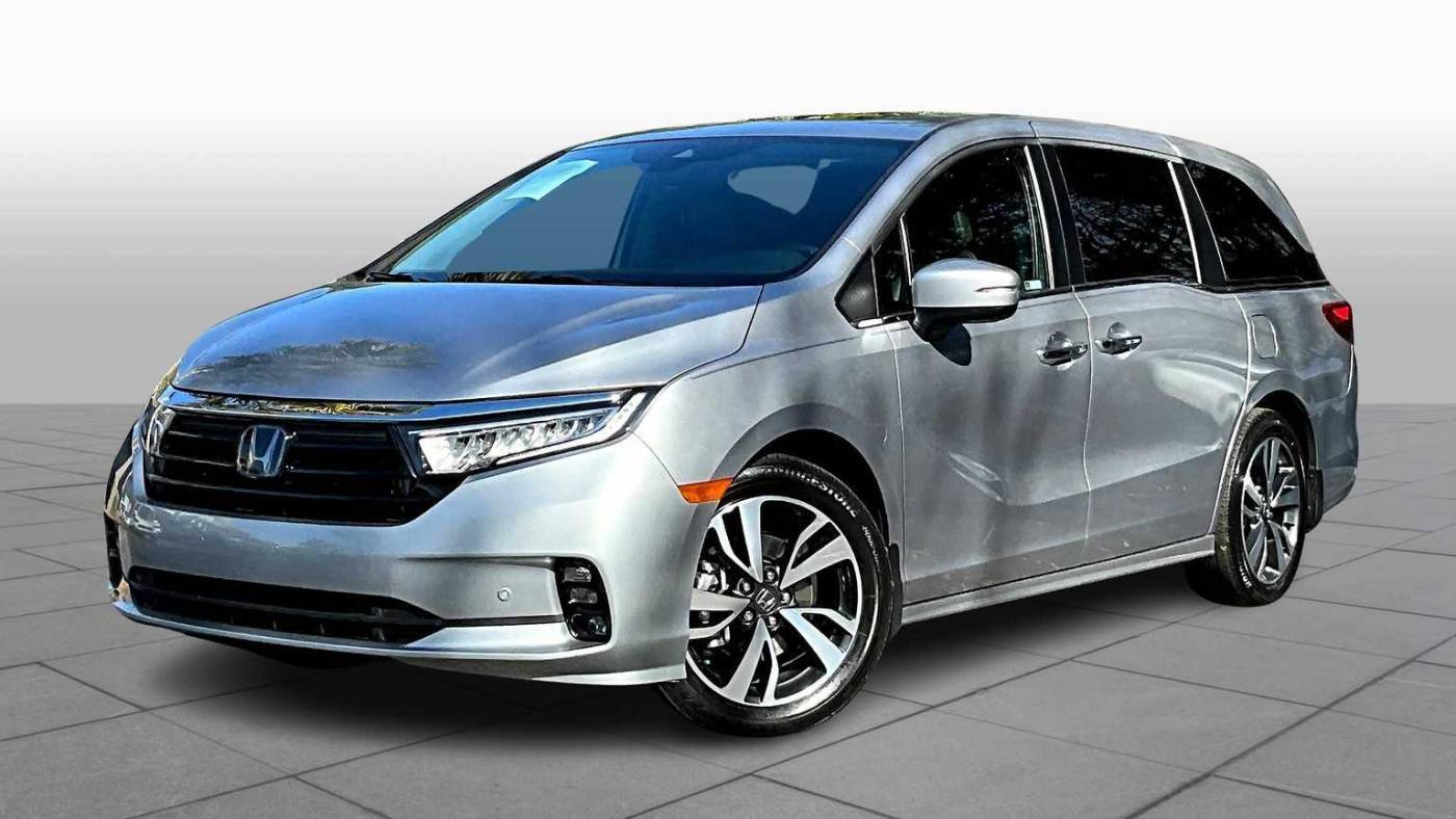 2021 Honda Odyssey Touring — Minivan — 43,906 mi — Bluffington, SC
