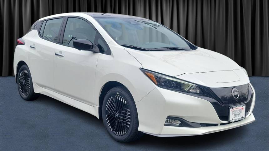 2024 Nissan LEAF SV PLUS