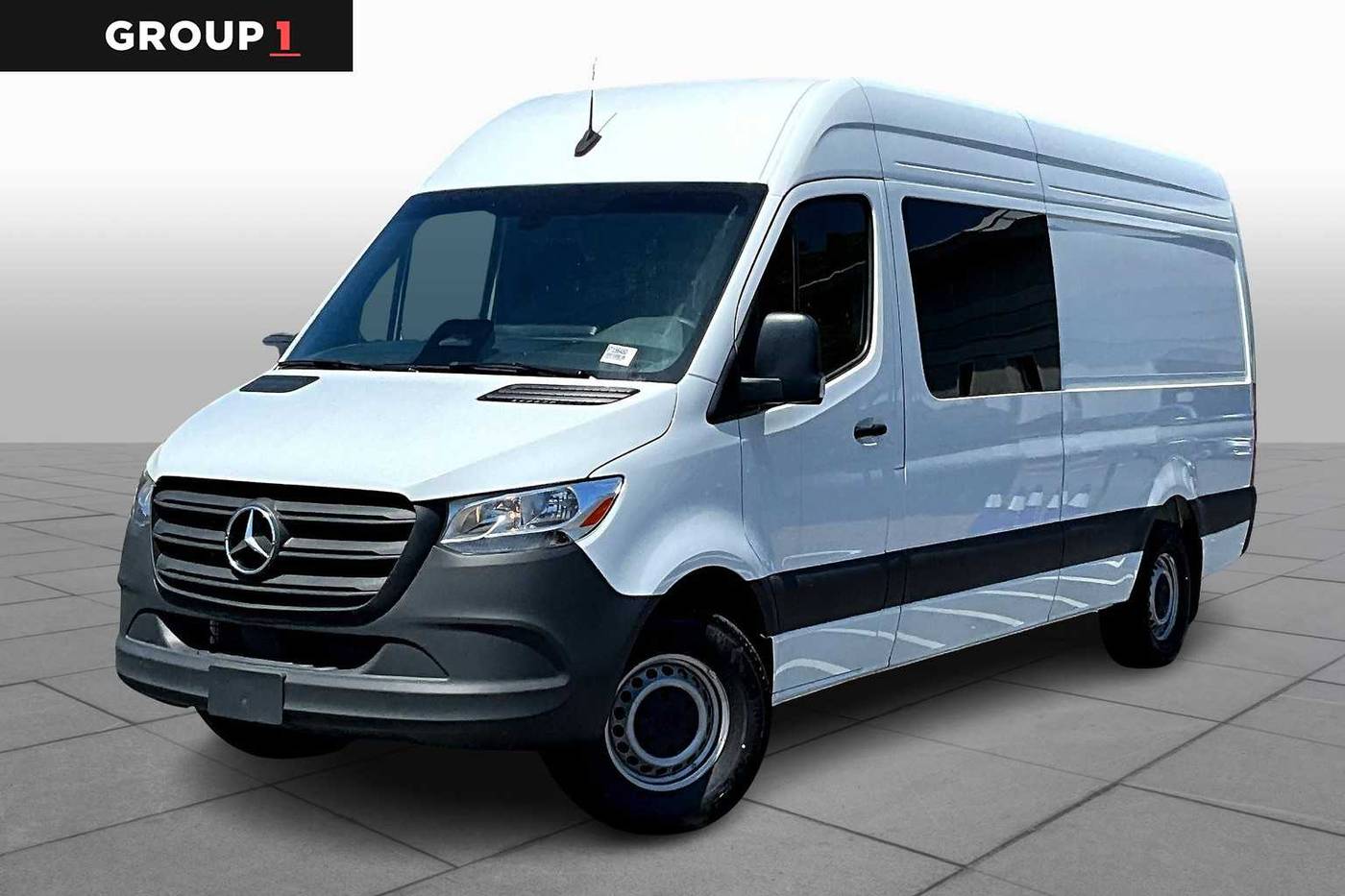 2025 Mercedes-Benz Sprinter Crew Van 2500 — Cargo Van — 5 mi — Bluffington, SC