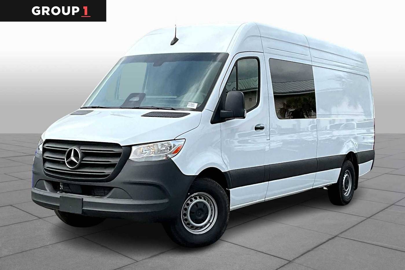 2025 Mercedes-Benz Sprinter Crew Van 2500 — Cargo Van — 5 mi — Bluffington, SC