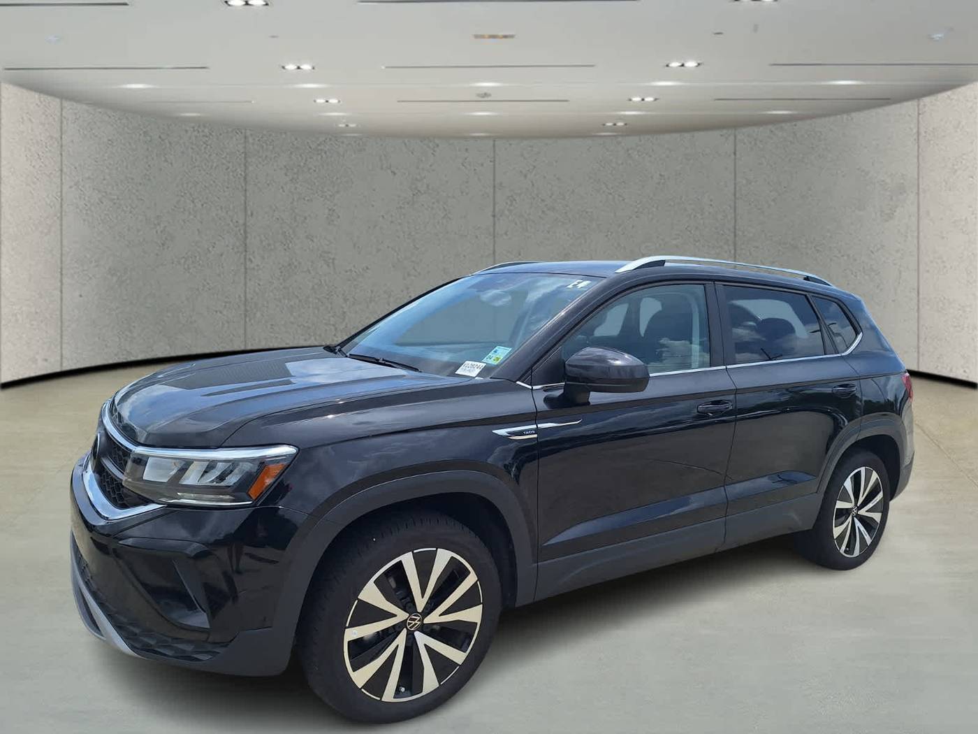 2024 Volkswagen Taos SE — SUV — 2,810 mi — Harvey, LA