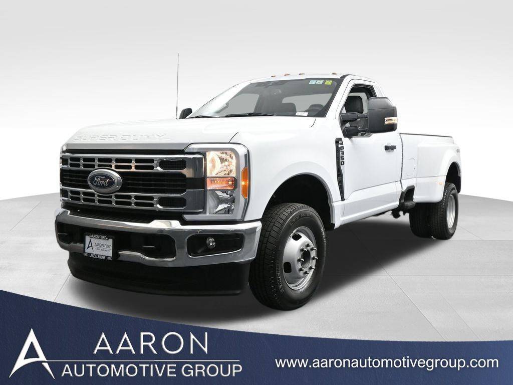 2023 Ford Super Duty F-350 XLT — Pickup Truck — 5,983 mi — Lake Elsinore, CA