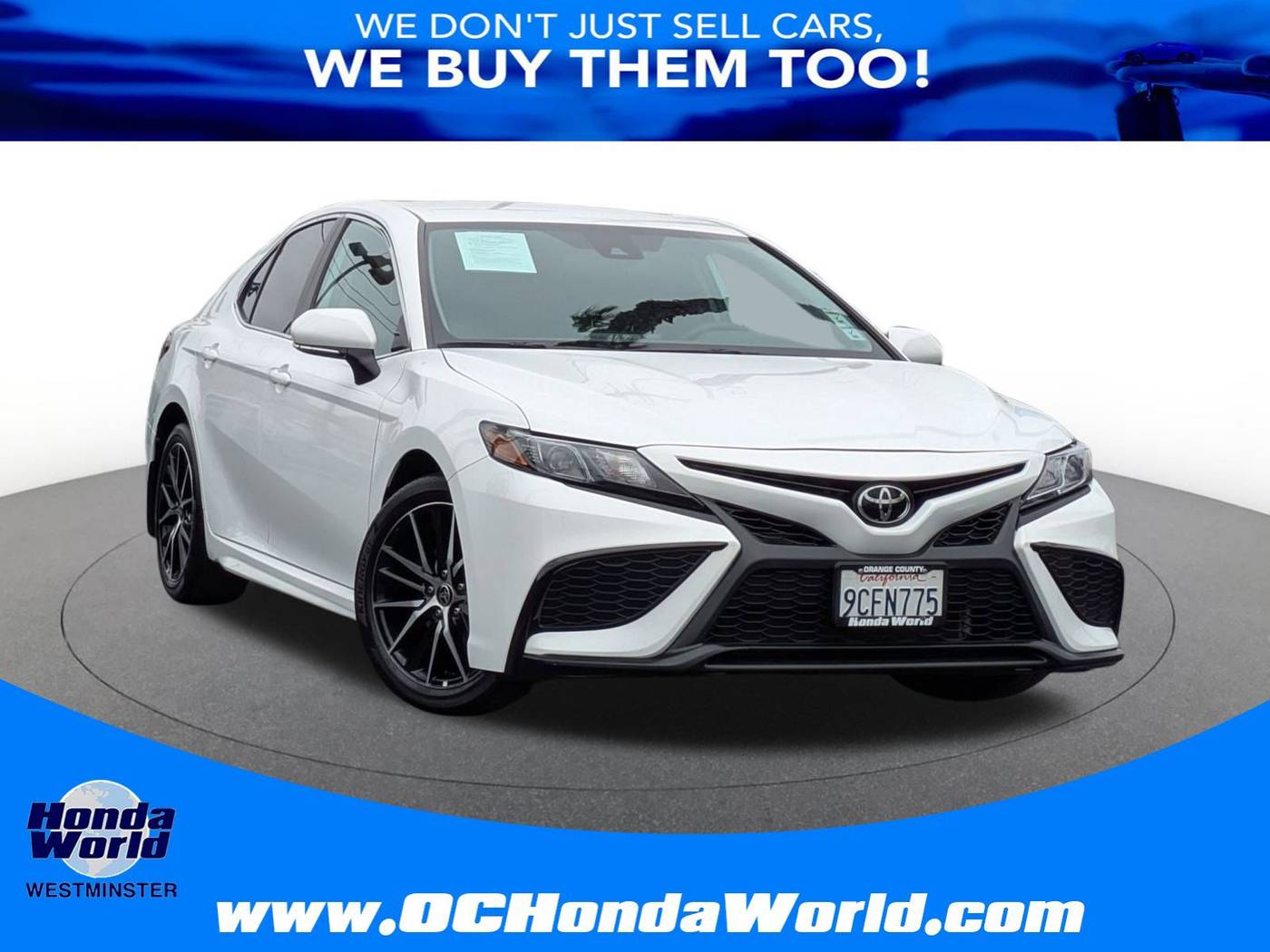 2022 Toyota Camry SE — Sedan — 31,273 mi — Westminster, CA
