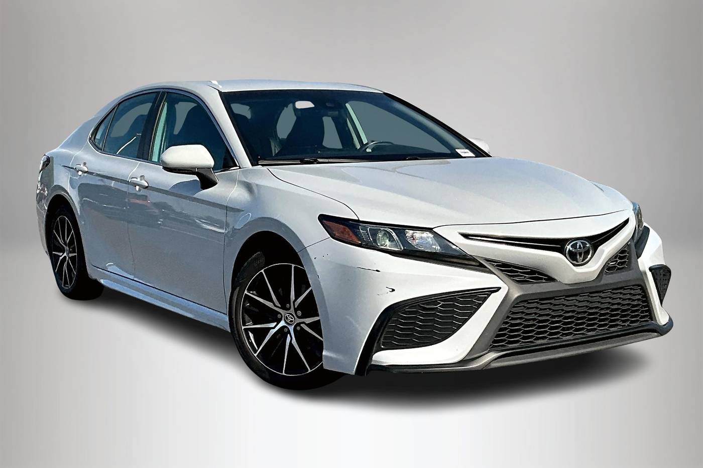 2022 Toyota Camry SE — Sedan — 88,600 mi — Los Lunas, NM