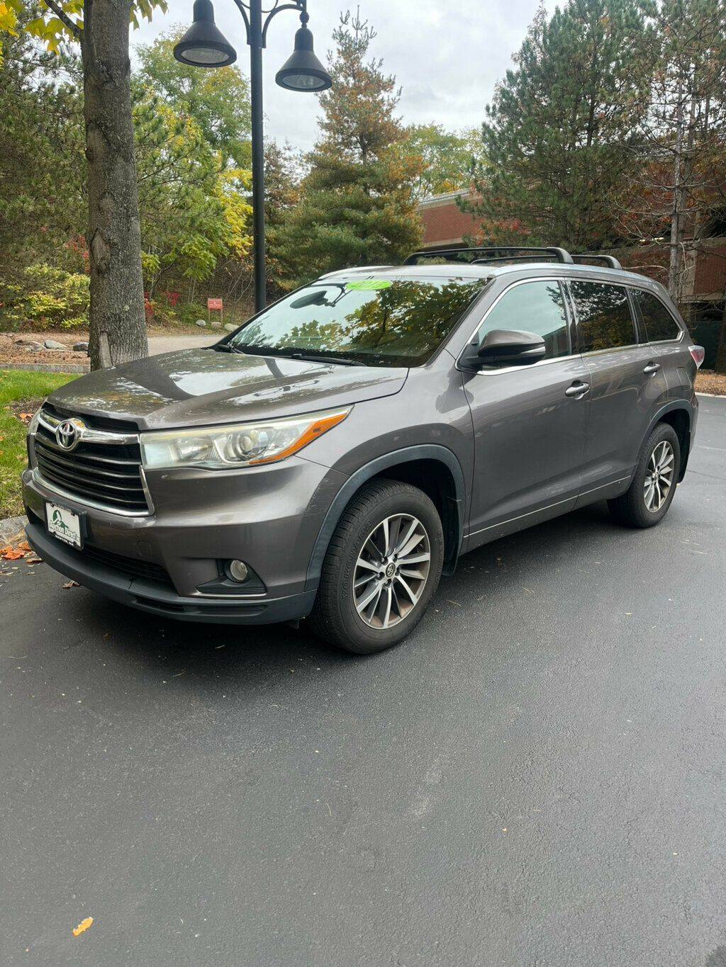 2015 Toyota Highlander XLE — SUV — 164,366 mi — Newton, MA
