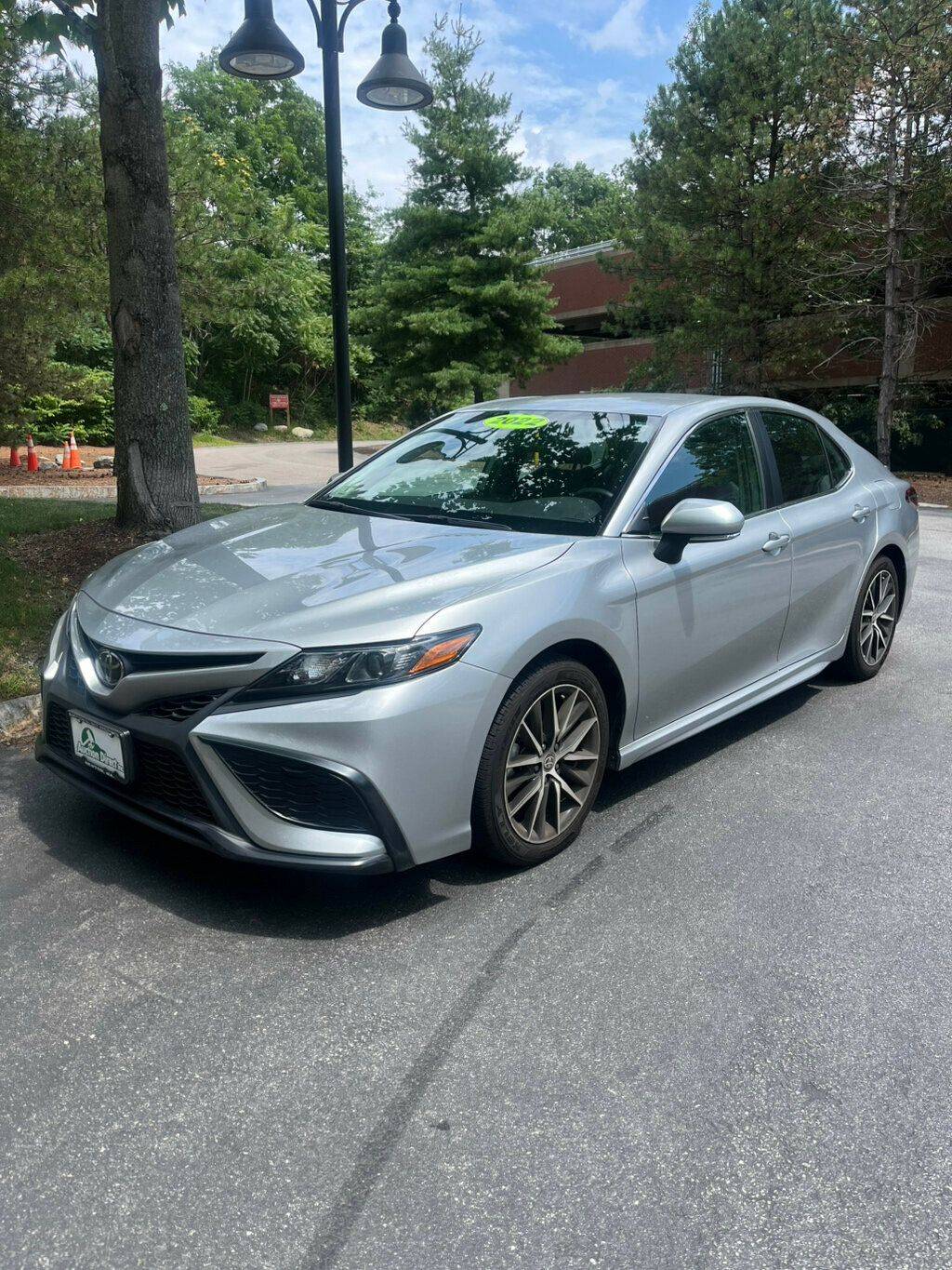 2022 Toyota Camry SE — Sedan — 28,382 mi — Newton, MA