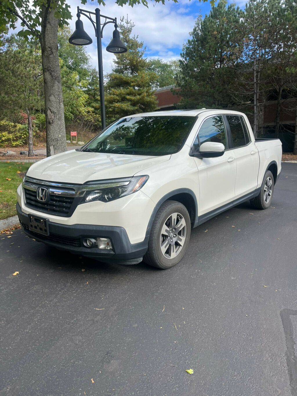 2019 Honda Ridgeline RTL-T — Pickup Truck — 29,155 mi — Newton, MA