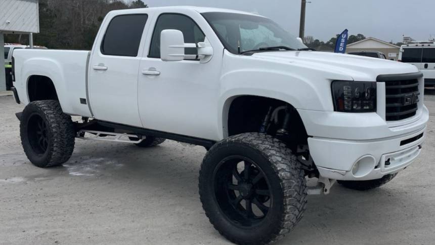 2010 GMC Sierra 2500HD SLT — Pickup Truck — 113,735 mi — Darlington, SC