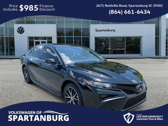 2024 Toyota Camry SE — Sedan — 13,970 mi — Spartanburg, SC