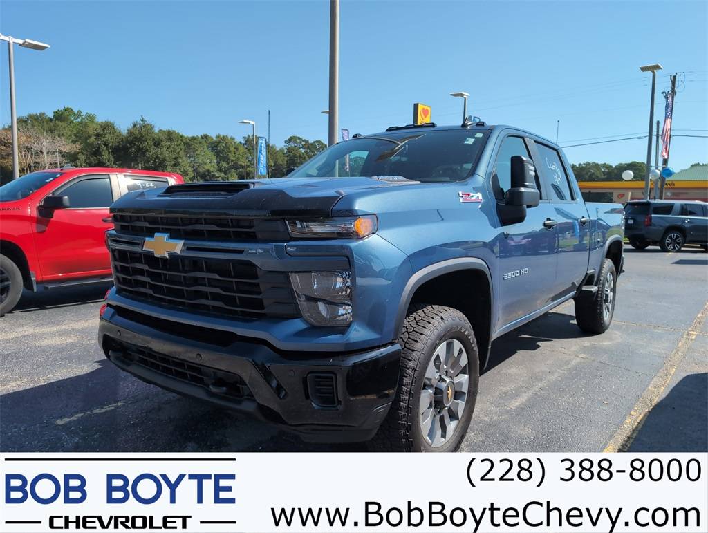 2025 Chevrolet Silverado 2500HD Custom — Pickup Truck — 12,667 mi — Biloxi, MS