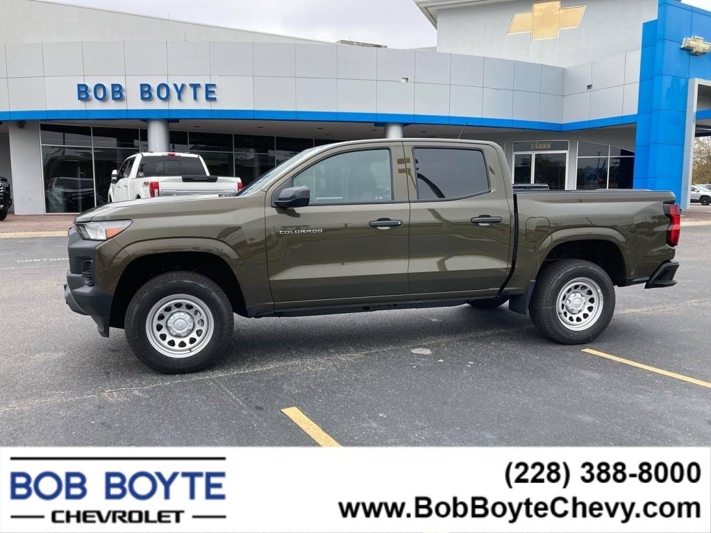 2024 Chevrolet Colorado WT — Pickup Truck — 8,143 mi — Biloxi, MS