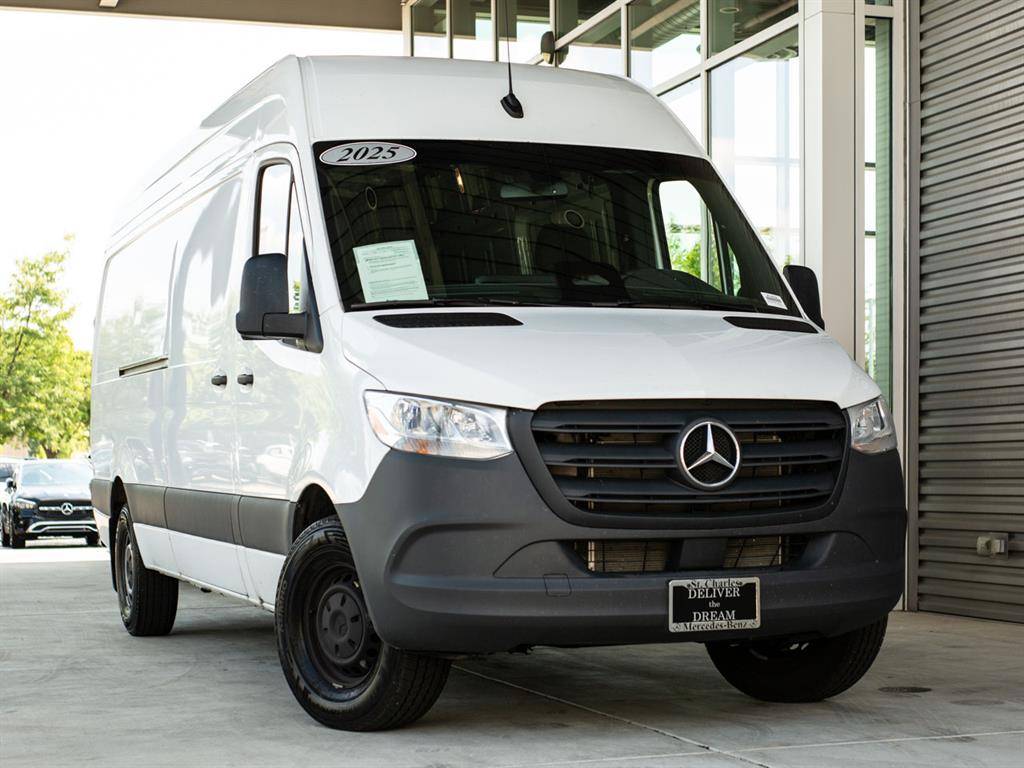 2025 Mercedes-Benz Sprinter Cargo Van 2500 — Cargo Van — 4,444 mi — St. Charles, IL
