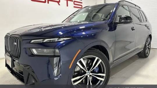 2025 BMW X7 M60i