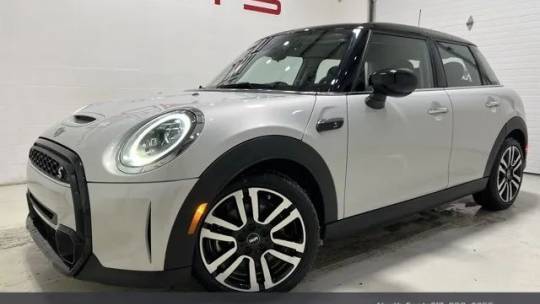 2022 MINI Hardtop Cooper S — Hatchback — 27,805 mi — Fishers, IN