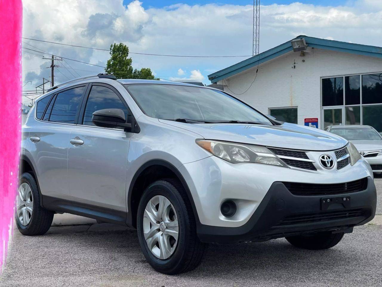 2015 Toyota RAV4 LE — SUV — 113,550 mi — Dallas, TX