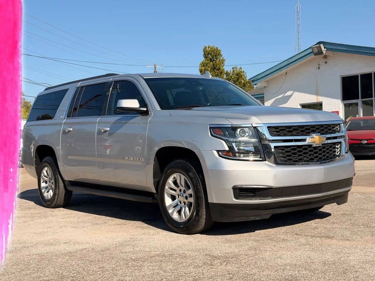 2019 Chevrolet Suburban LT — SUV — 143,374 mi — Dallas, TX