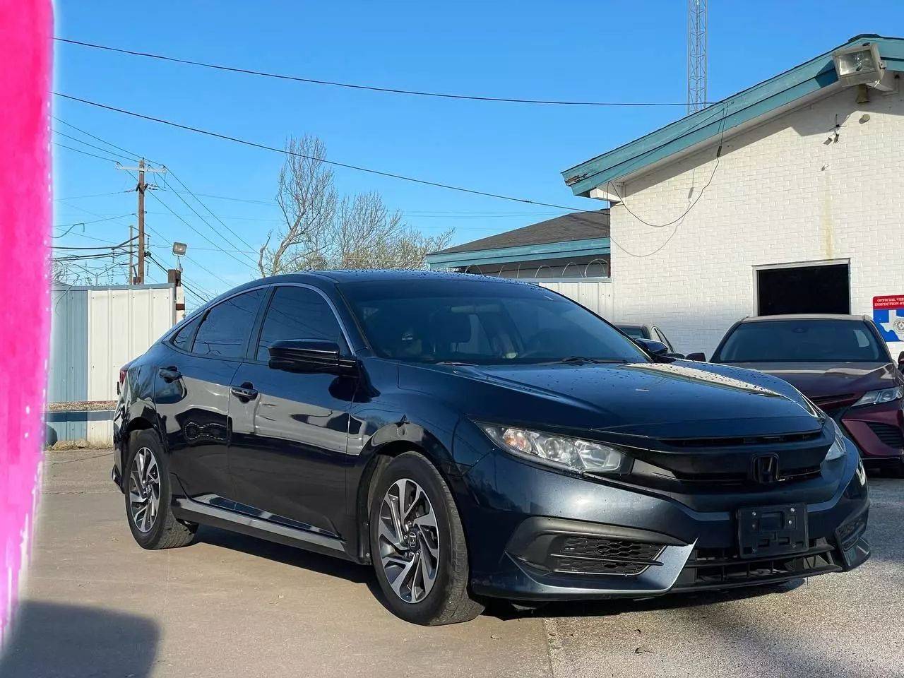 2017 Honda Civic EX — Sedan — 115,274 mi — Dallas, TX