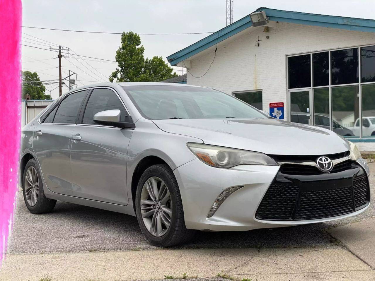 2016 Toyota Camry SE — Sedan — 97,974 mi — Dallas, TX