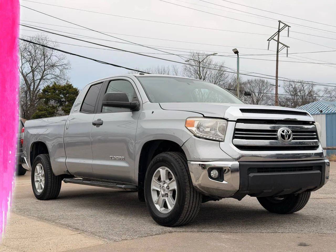2016 Toyota Tundra SR5