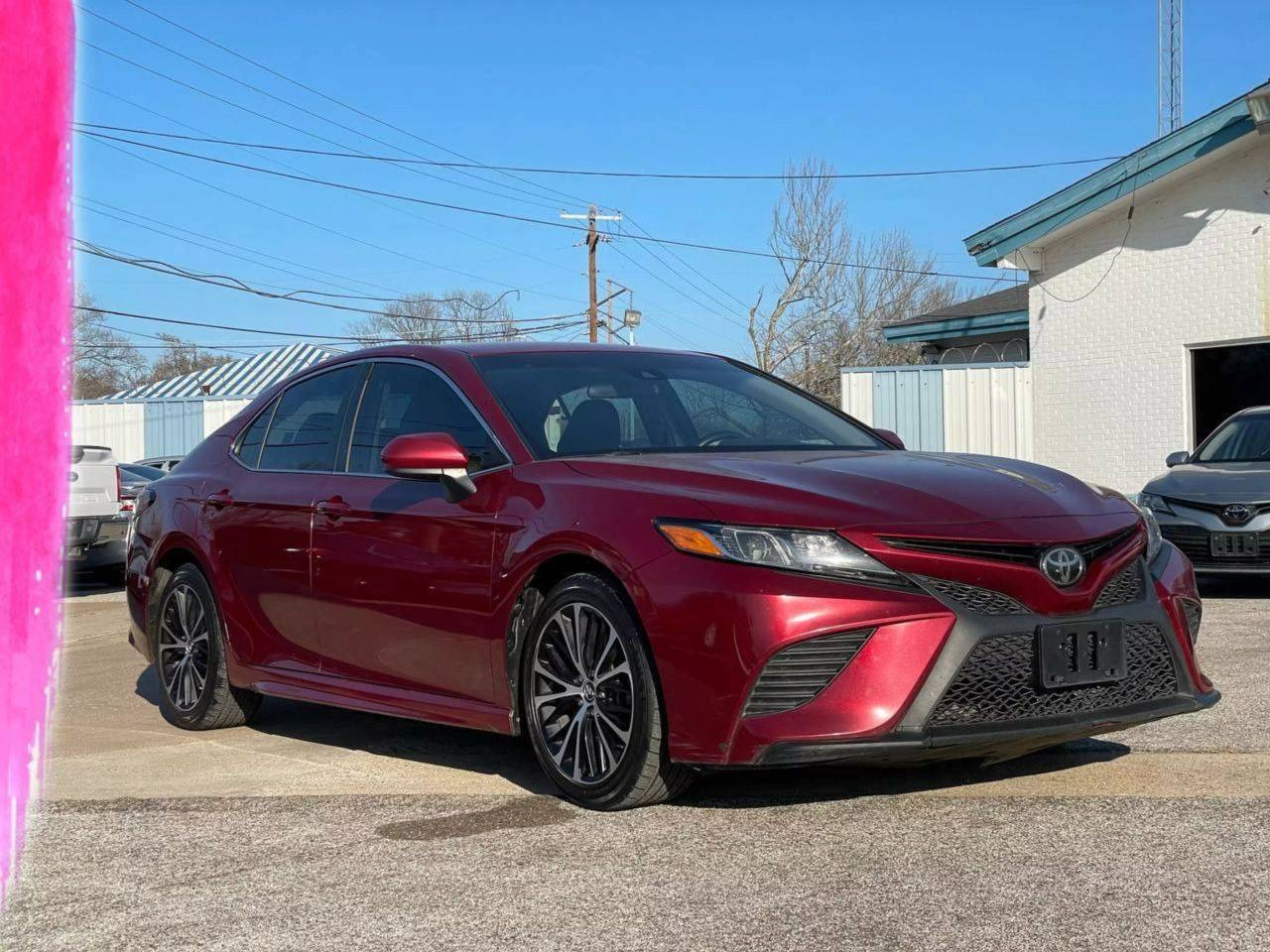 2018 Toyota Camry SE — Sedan — 120,196 mi — Dallas, TX