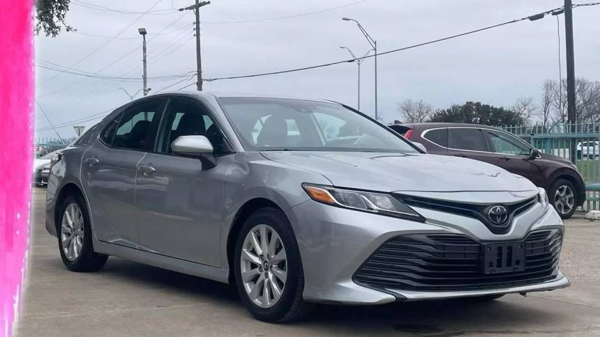 2019 Toyota Camry LE — Sedan — 73,639 mi — Dallas, TX