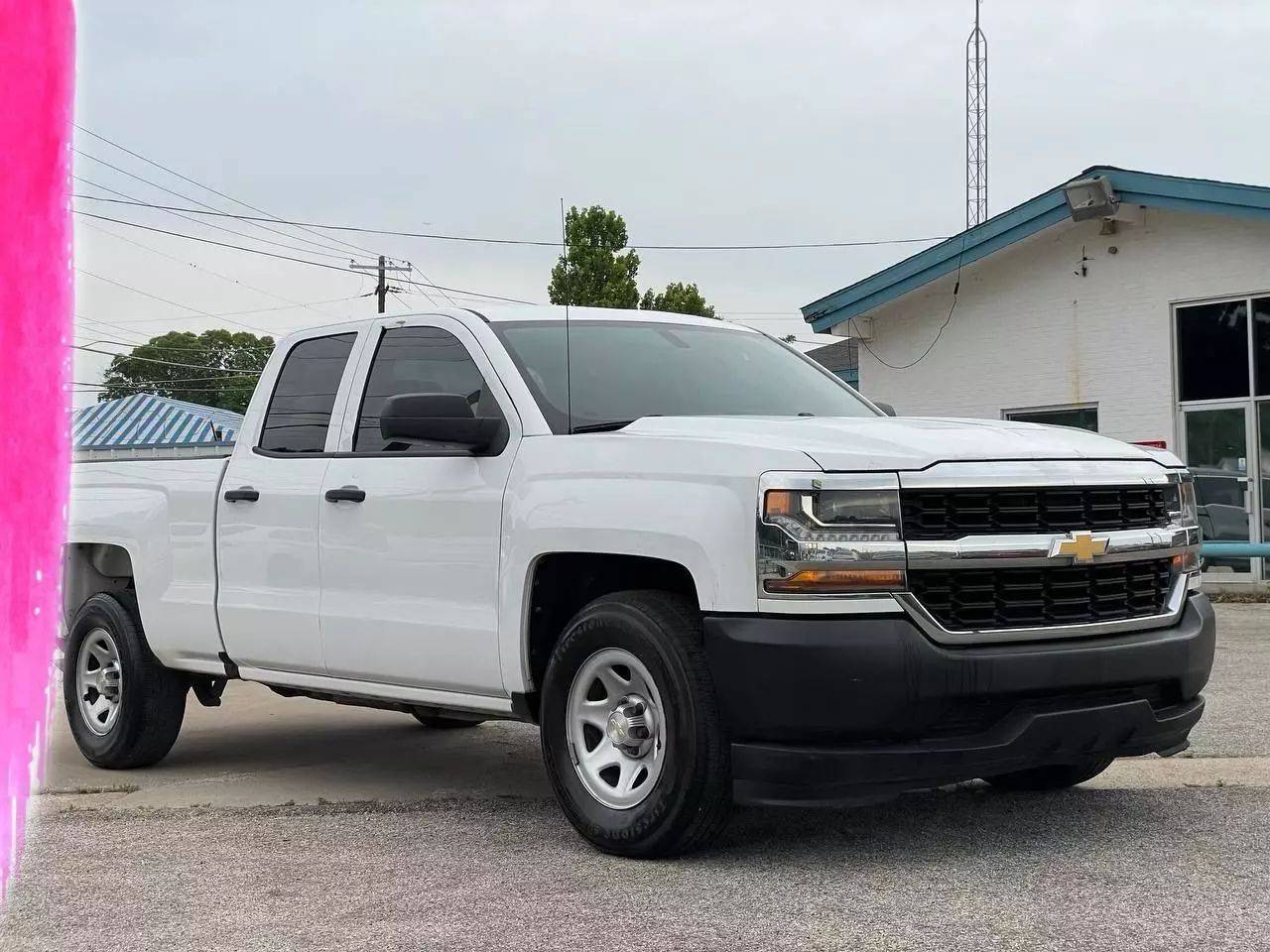 2018 Chevrolet Silverado 1500 WT — Pickup Truck — 131,355 mi — Dallas, TX