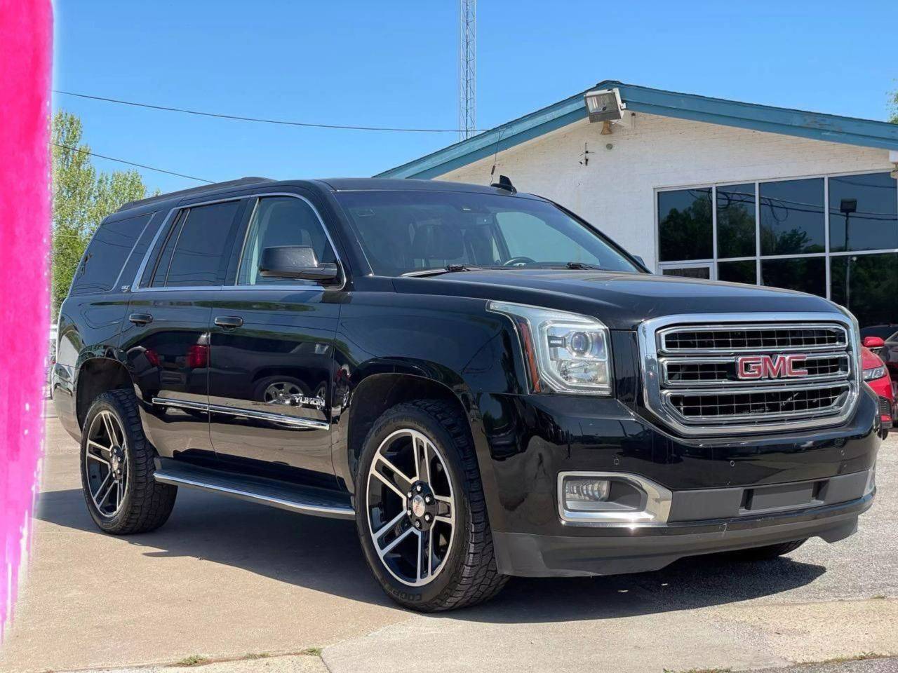 2015 GMC Yukon SLT — SUV — 135,953 mi — Dallas, TX