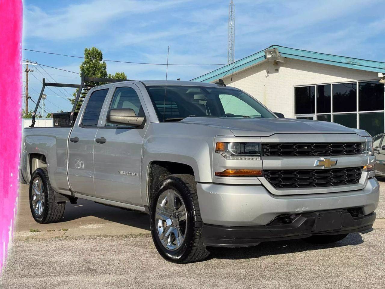 2018 Chevrolet Silverado 1500 Custom — Pickup Truck — 141,022 mi — Dallas, TX