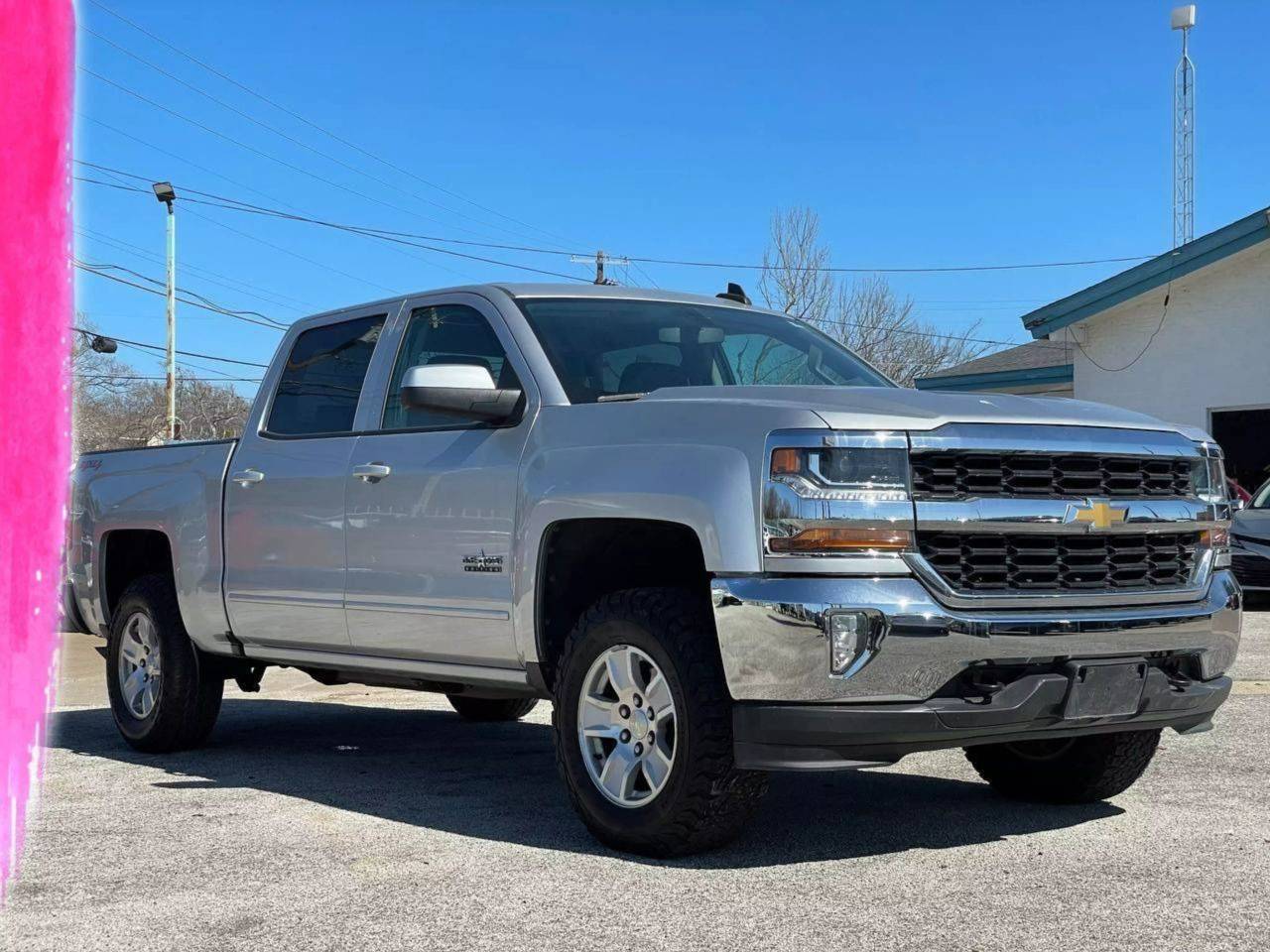 2018 Chevrolet Silverado 1500 LT — Pickup Truck — 136,900 mi — Dallas, TX