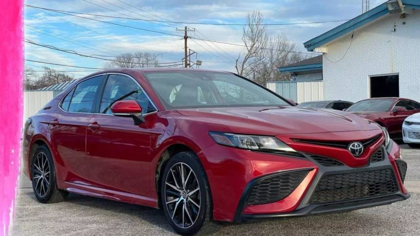 2022 Toyota Camry SE — Sedan — 103,256 mi — Dallas, TX