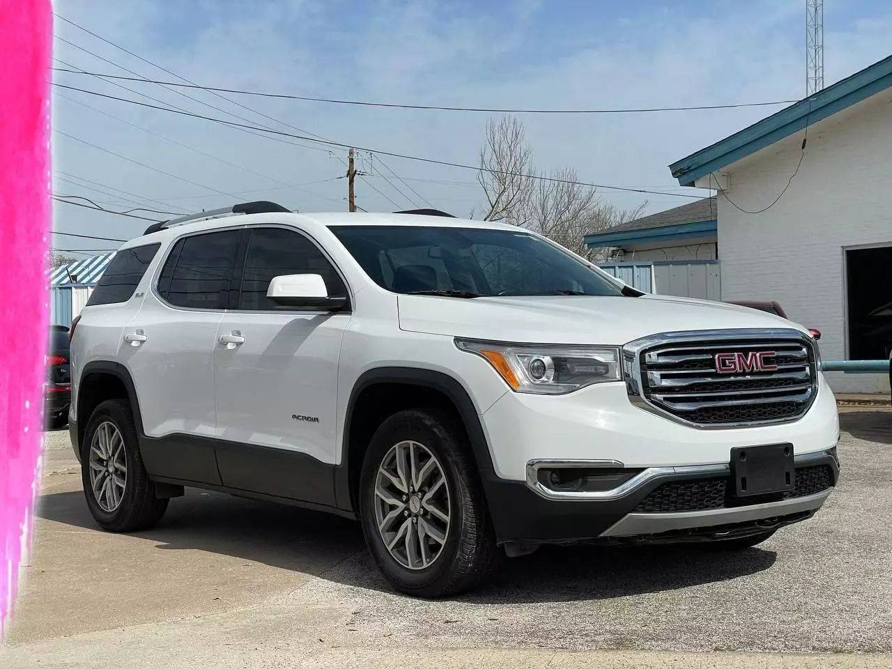 2017 GMC Acadia SLE — SUV — 104,599 mi — Dallas, TX